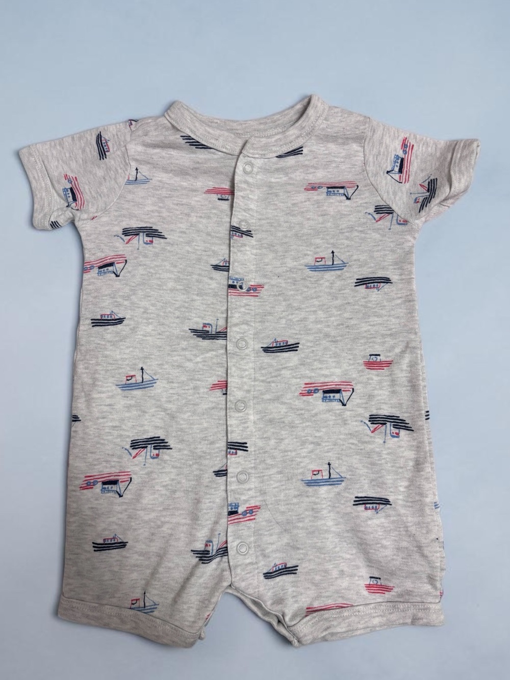 🎉 (18m) Carter's Light Gray Romper with Nautical Boat Print